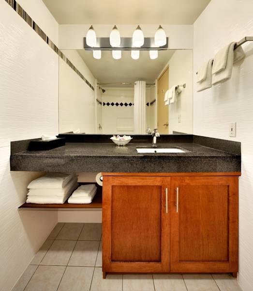 Poco Inn And Suites Hotel And Conference Center Port Coquitlam Εξωτερικό φωτογραφία