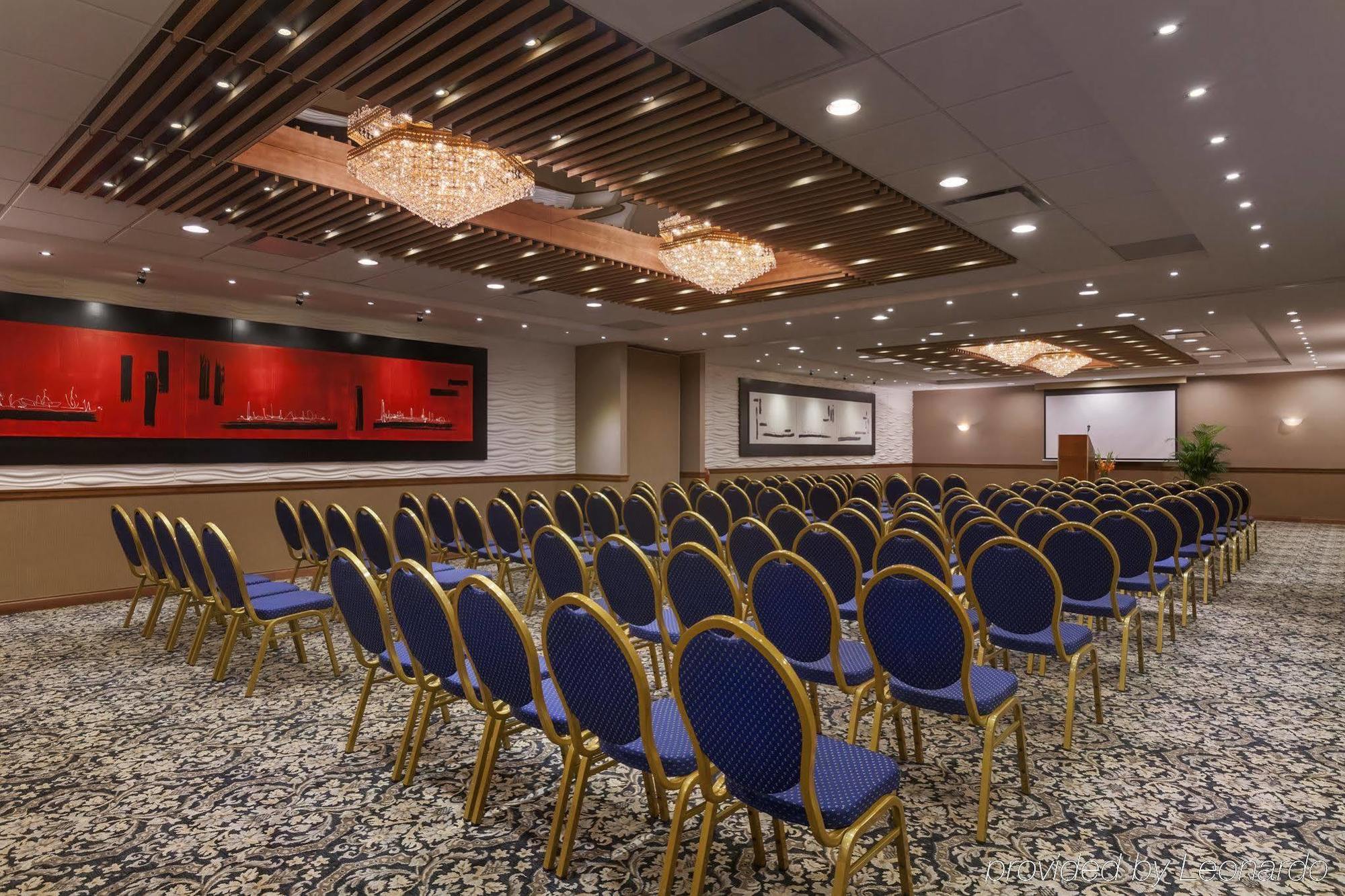 Poco Inn And Suites Hotel And Conference Center Port Coquitlam Εξωτερικό φωτογραφία