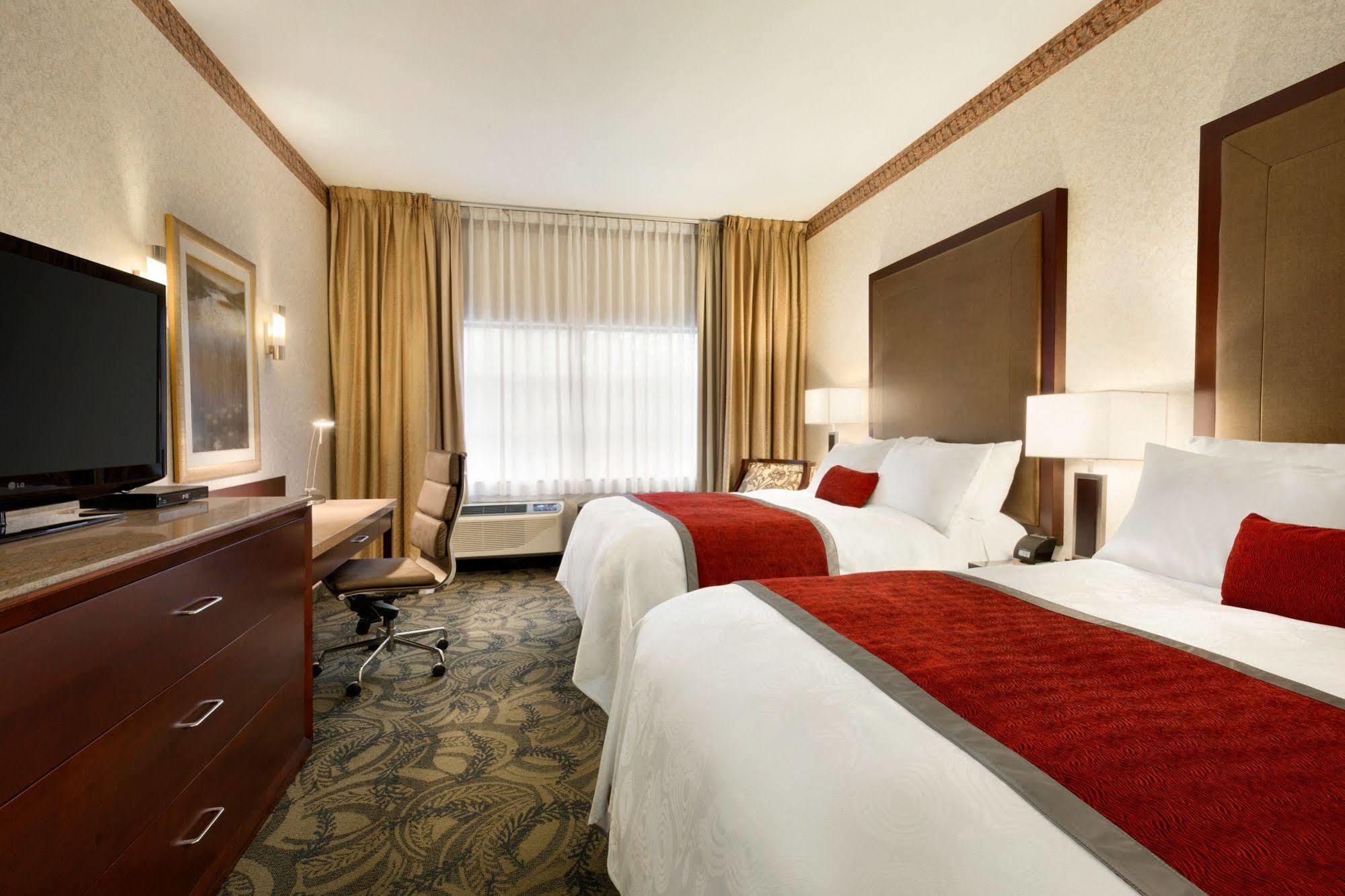 Poco Inn And Suites Hotel And Conference Center Port Coquitlam Εξωτερικό φωτογραφία